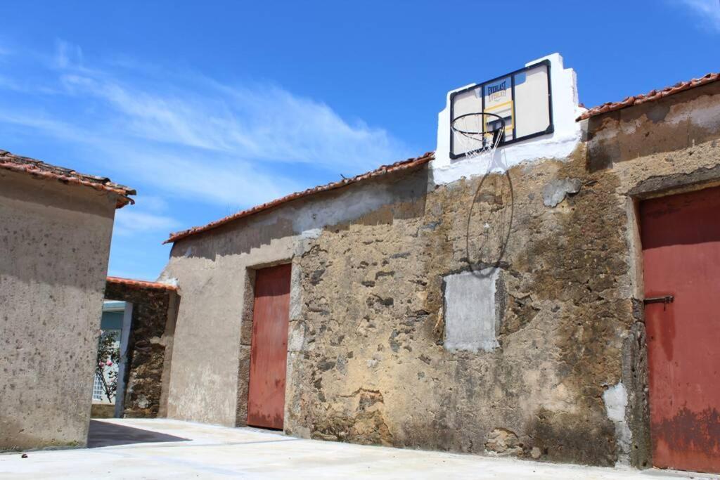 House With Pool And Garden In Esmoriz Near Porto Villa Ngoại thất bức ảnh
